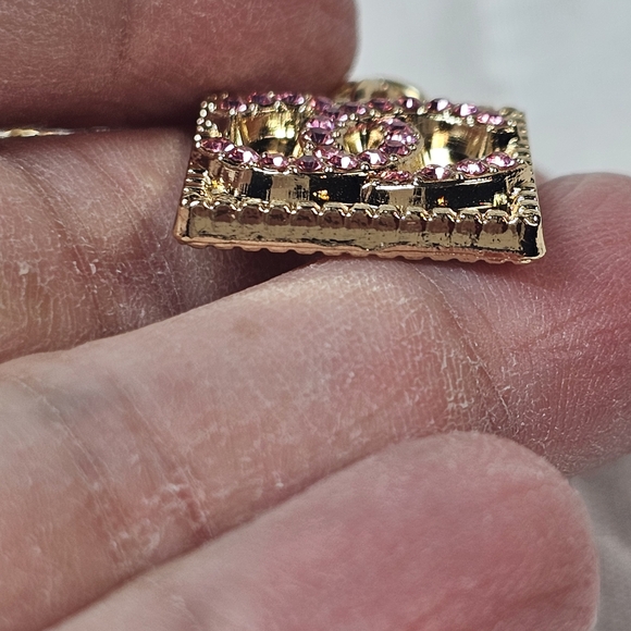 Chanel Beautè Charm Pendant Gold and Stamped NEW With Chain Necklace - Picture 4 of 6